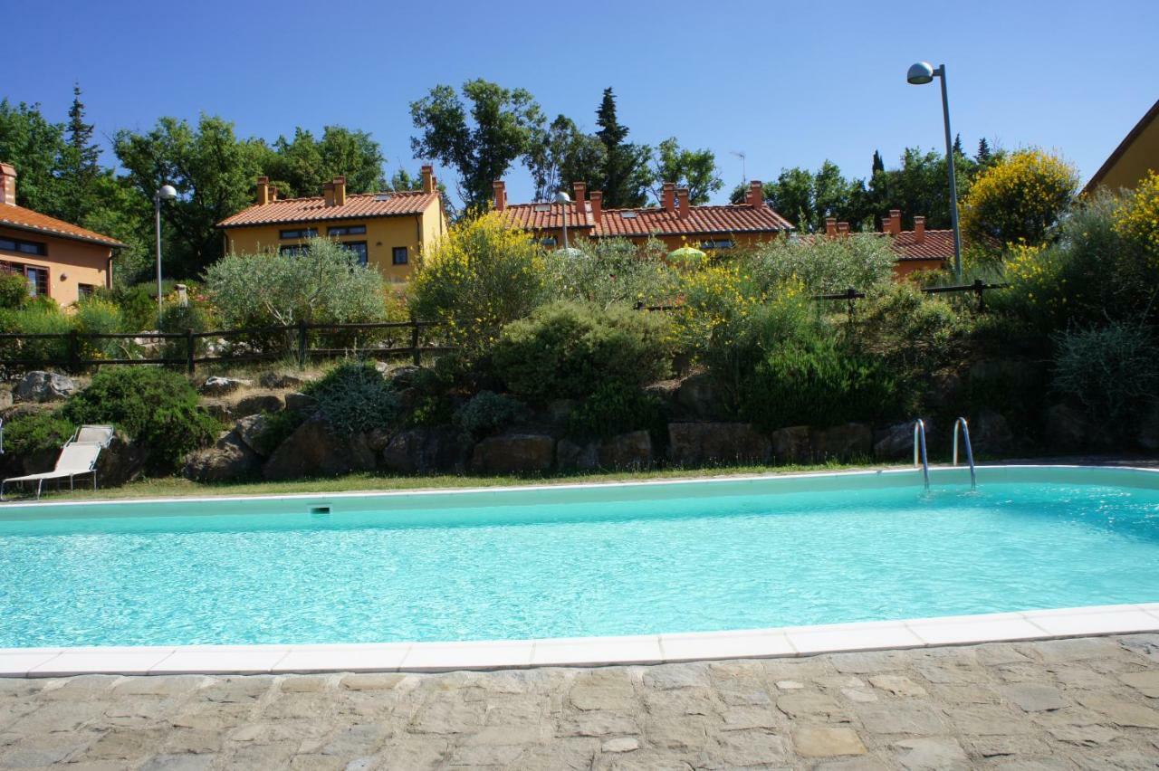 Villa Borgo La Fungaia Gambassi Terme Exterior photo