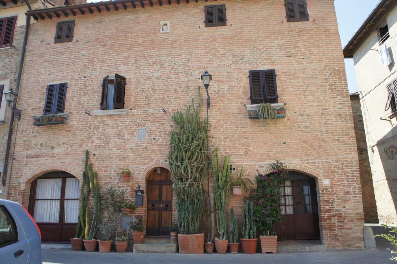 Villa Borgo La Fungaia Gambassi Terme Exterior photo