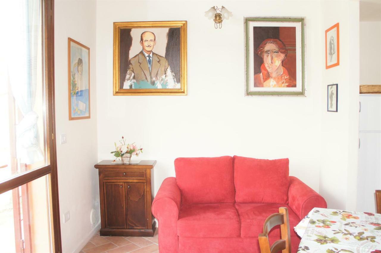 Villa Borgo La Fungaia Gambassi Terme Exterior photo